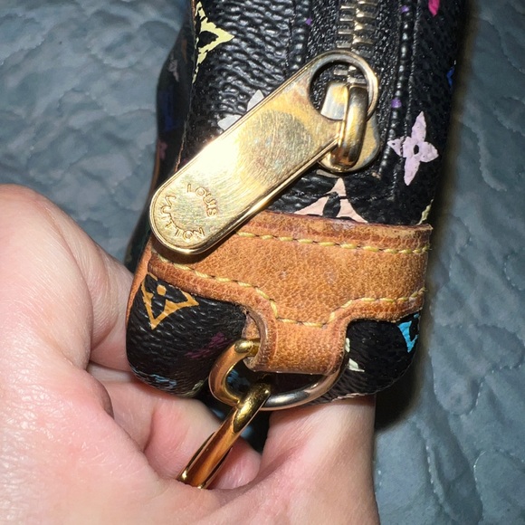Authentic Louis Vuitton Multicolor Black Murakami Trousse Wapity Pouch & Strap - Picture 8 of 16